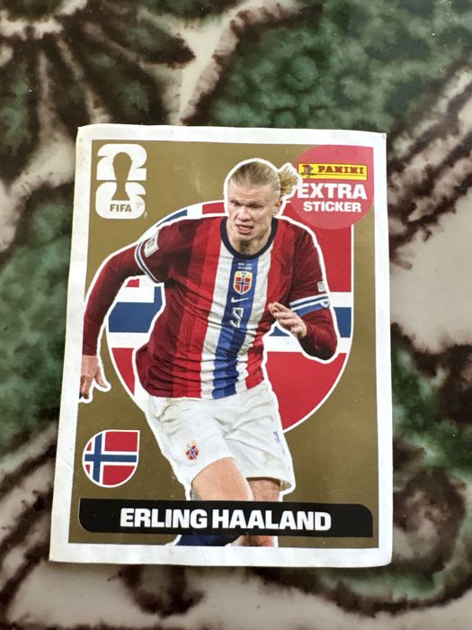 Erling Haaland legend dourada