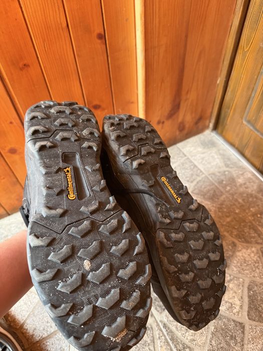 Buty trekkingowe męskie adidas Terrex AX4 Mid GTX HP7401