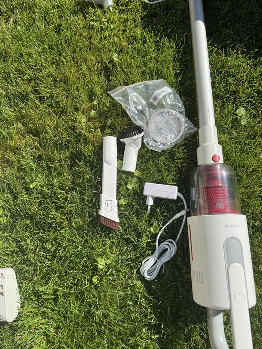 Deerma nandheld wireless vacuum cleaner VC20 Plus