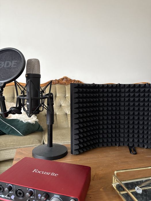 Mikrofon Rode NT1a + Interfejs Focusrite 2i4 + Kabina