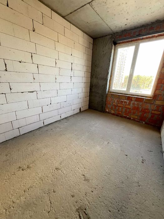 Трикімнатна квартира. Швидкий виїзд на Київ. Без комісії!