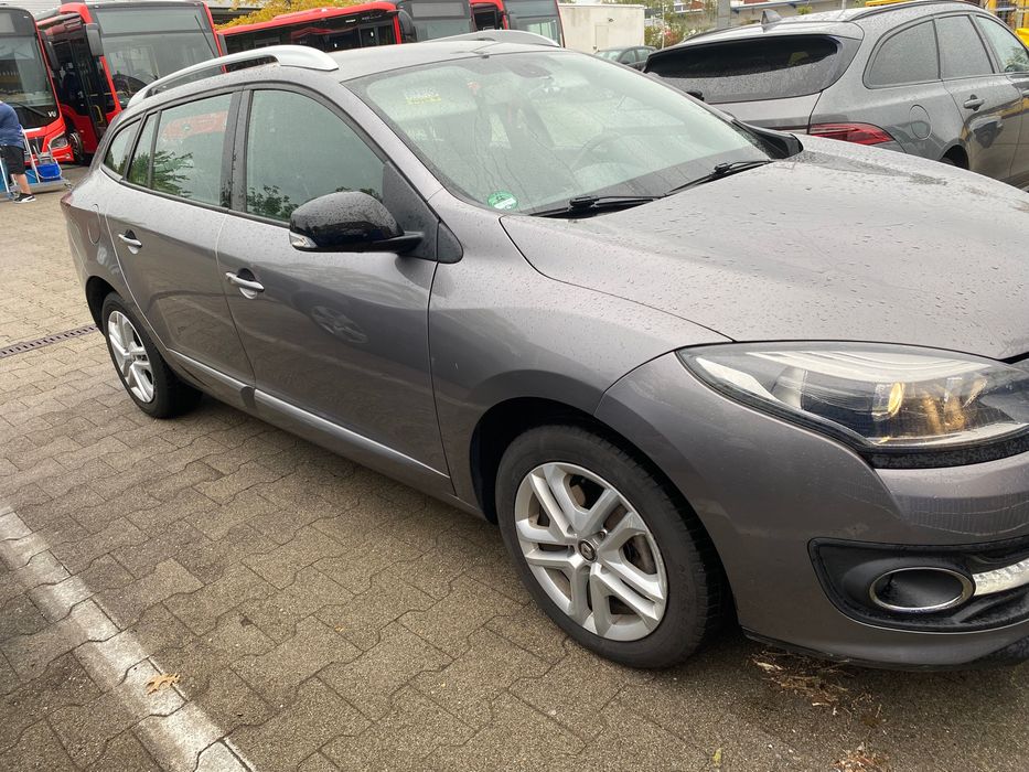 Renault megane 1.5 dci — photo 3