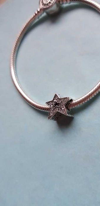 charms zawieszka srebro 925 lśniąca asymetryczna gwiazda