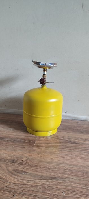 Butla gazowa turystyczna 3 kg + palnik.