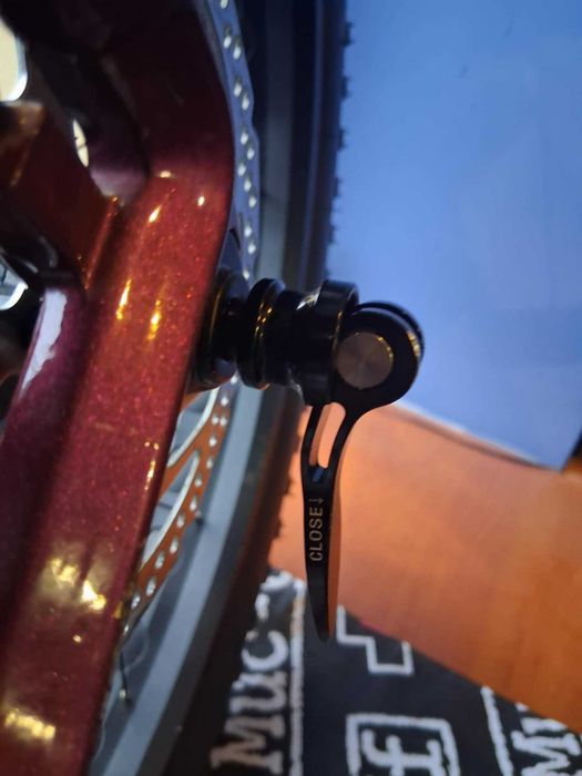 Frajda z jazdy na rowerze cały rok-Tak Reid Zeus