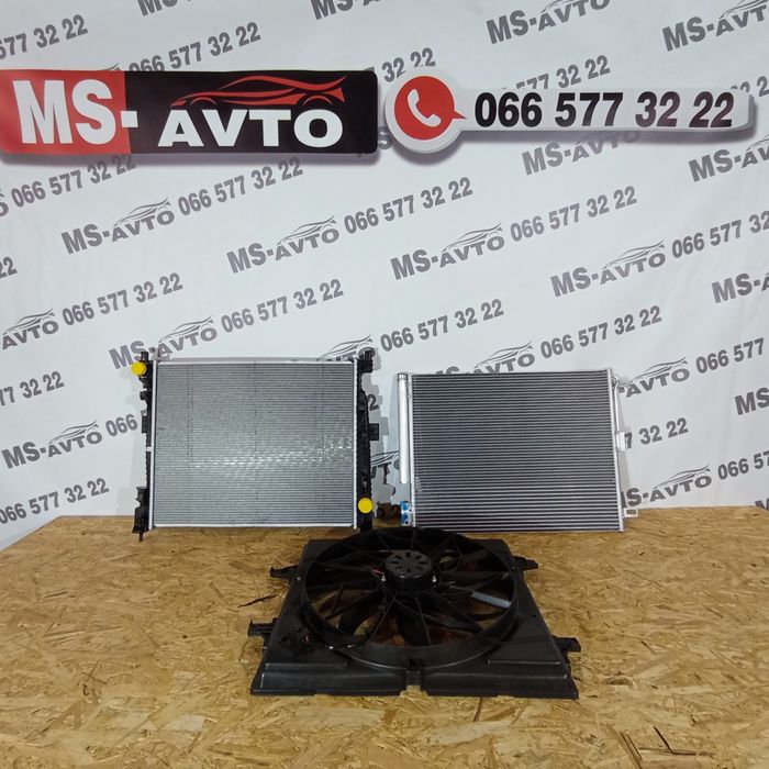 Радіатор охолодження з обраткою Jeep Grand Cherokee WK2 17-21