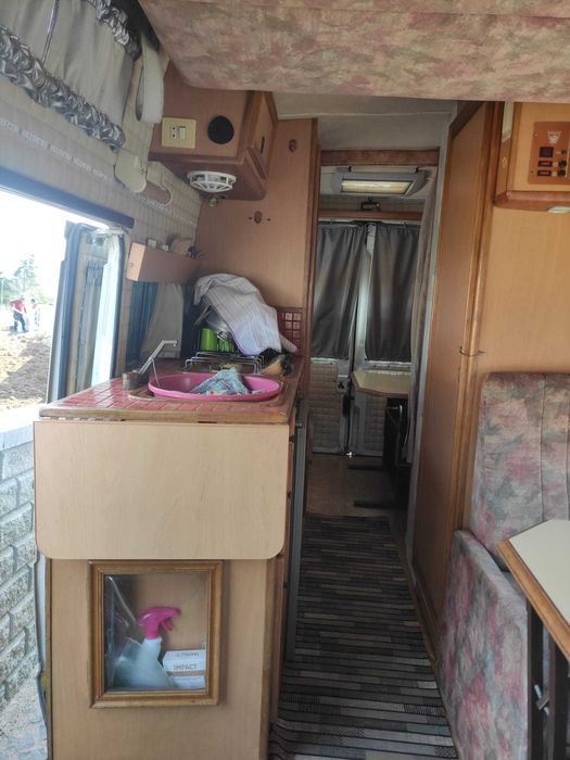 Vende-se Autocaravana