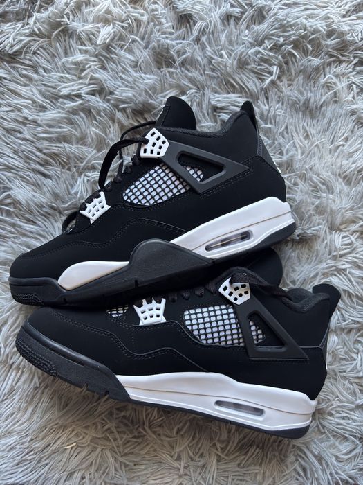 Air jordan 4 thunder