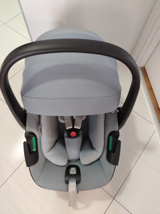 Maxi Cosi fotelik samochodowy 0-13 kg Pebble 360 Esential Grey