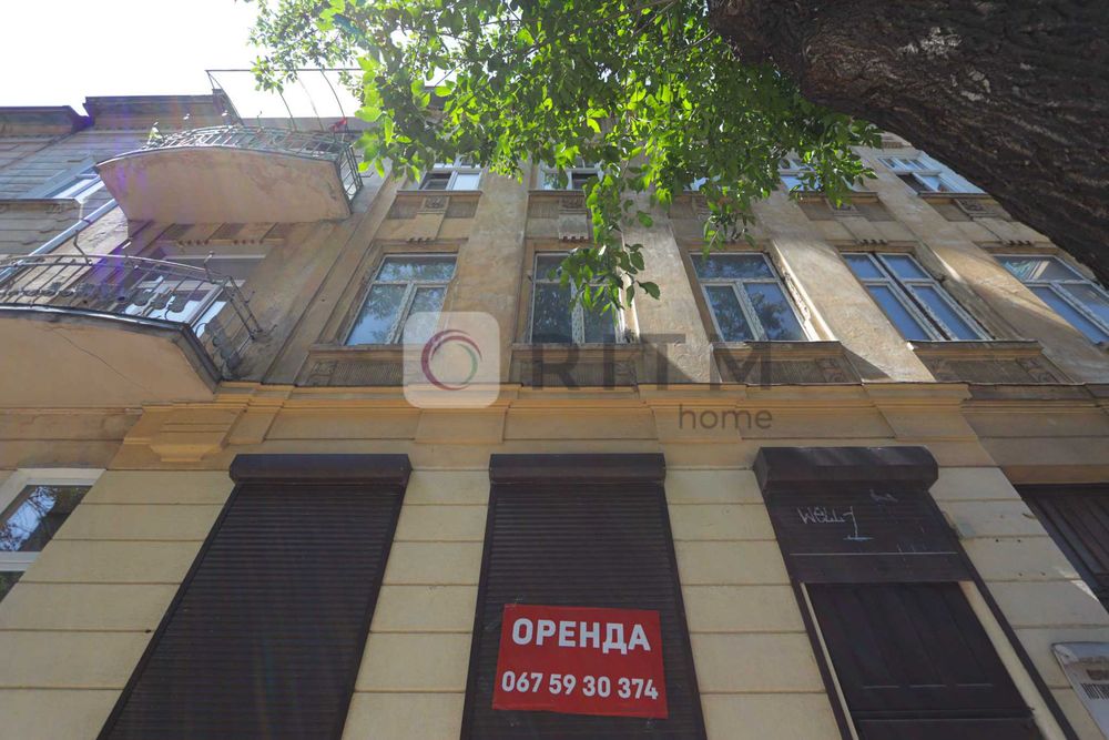 Оренда комерційного приміщення 30 м² на вул. Хотинській