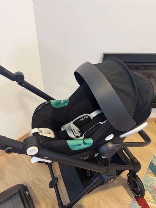 Conjunto completo Cybex Eos Lux (carrinho 2 em 1 + ovinho + base ISOFIX Base One).