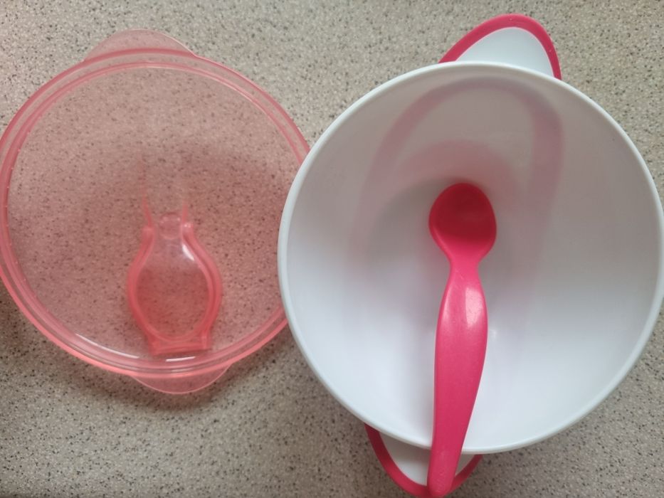 Miseczka dla dzieci i niemowląt z przyssawką i łyżeczką