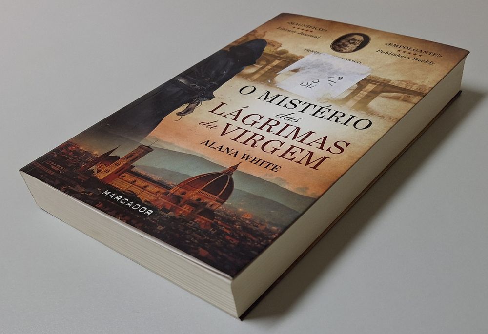 O misterio das lágrimas da virgem de Alana White