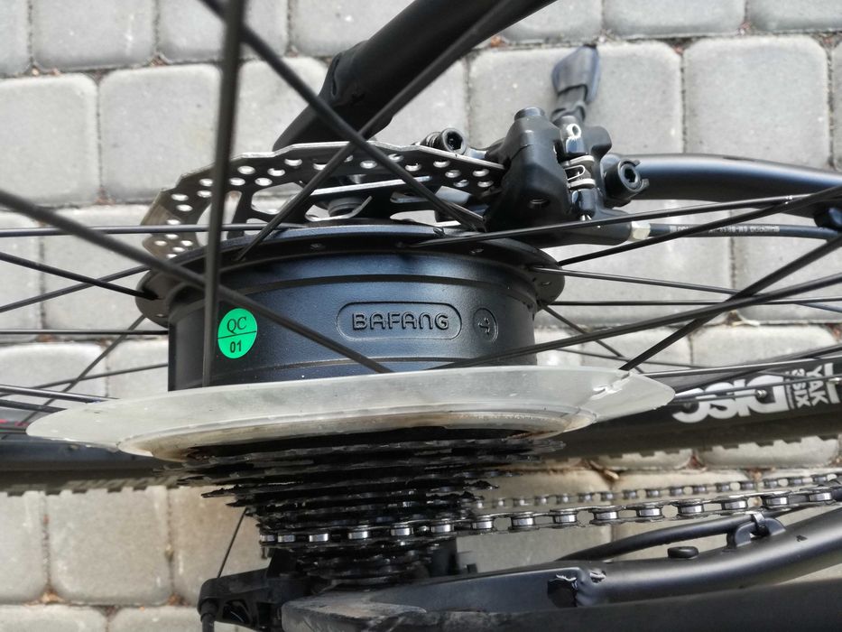 Rower trekingowy elektryczny jak nowy