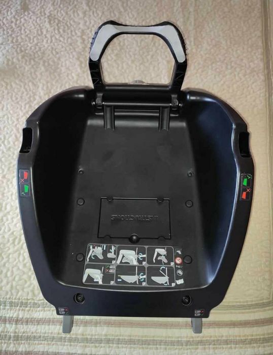 Carrinho de bebé + cadeira grupo 0 + alcofa auto + base isofix