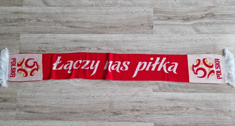 Nowy szalik kibica reprezentacji Polski
