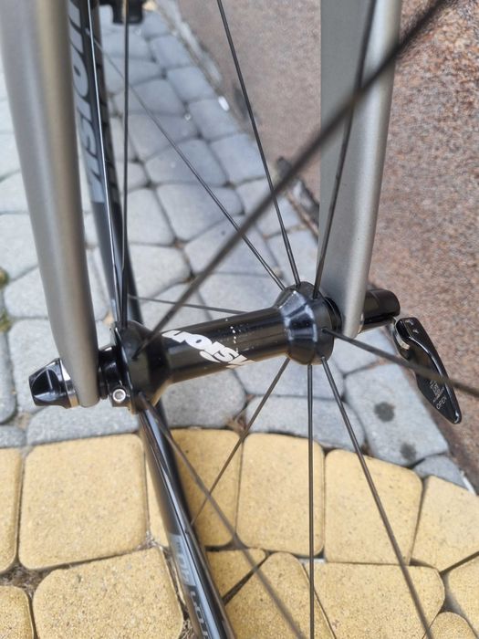 Canyon Ultimate CF SLX Di2 rozmiar M