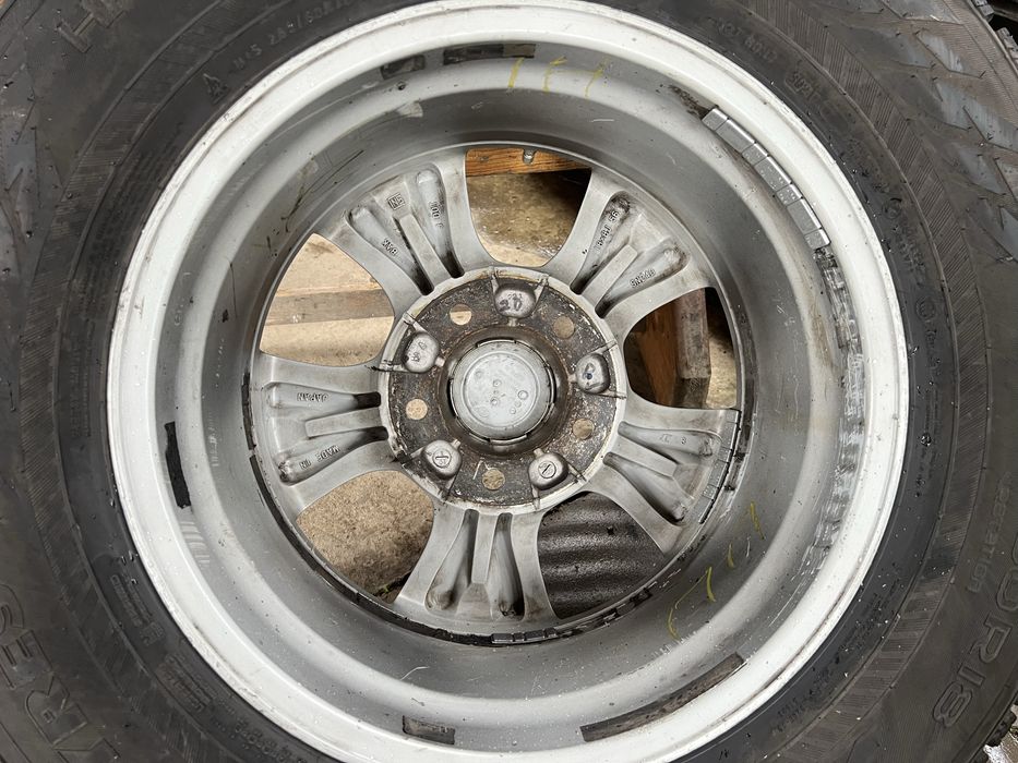 Диски і резина R 18 Lexus LX450 оригінал