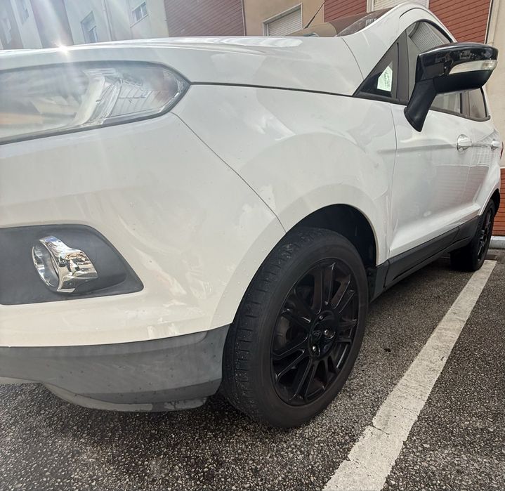 Ford EcoSport 1.0 EcoBoost Titanium 2017 – Apenas 79.000km