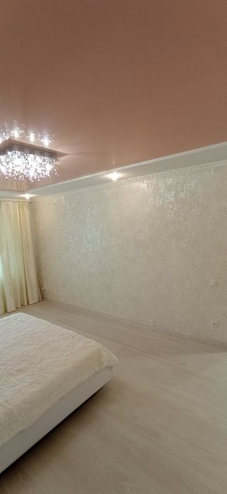 Продається 1-кім квартира в самому Центрі міста Степана Бандери,19 !!!