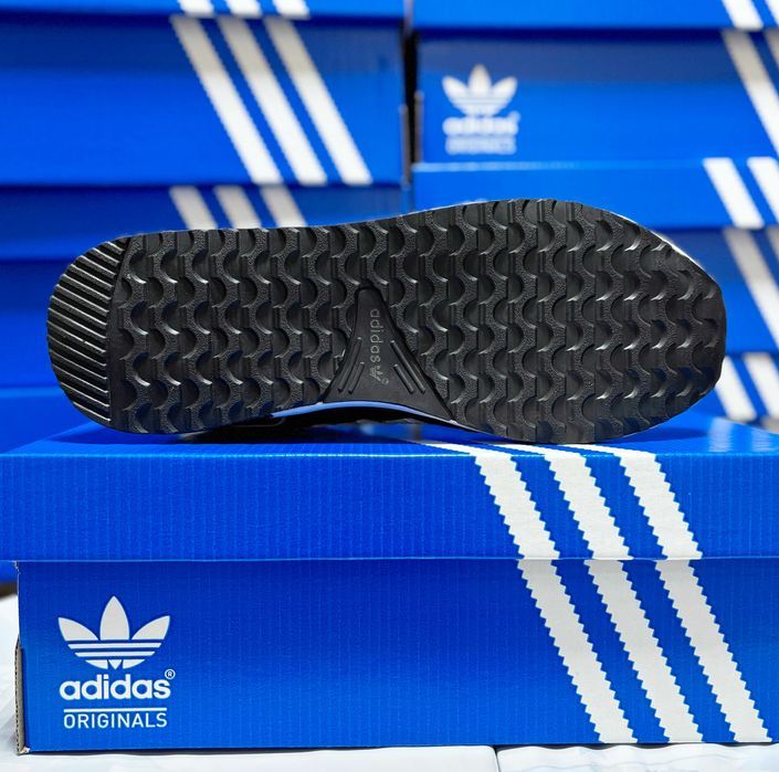 (2220) Кросівки Adidas ZX 750 чорні (41-46) адідас
