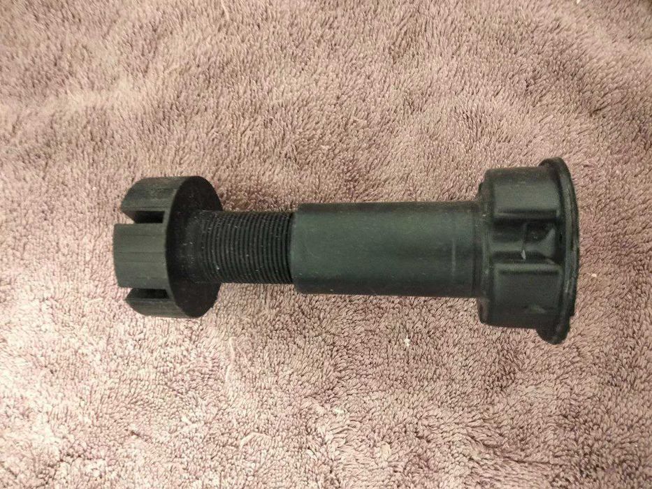 Ніжка кухонна регульована h=150