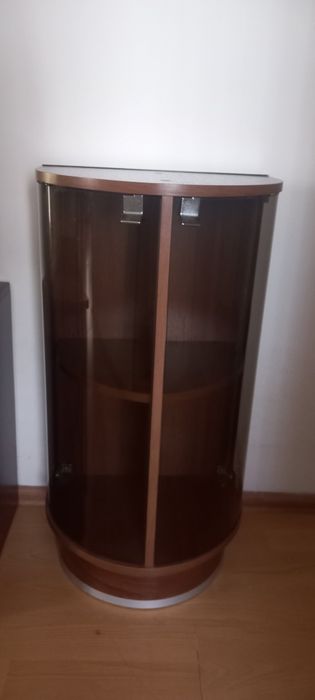 Barek, witryna, komoda,  półokrągła, drzwi szklane stan idealny