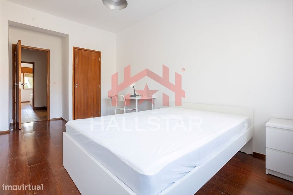Arrendamento de Quarto / Equipado e Mobilado / Av. Marquês de Pombal