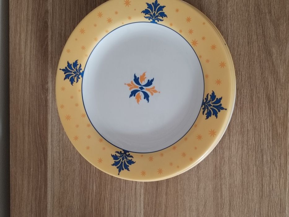 Talerze deserowe Luminarc rzadki wzór  6 szt