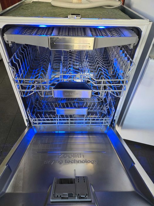 Zmywarka Simens 60 cm.Pod blat.Inox.3 szuflady.REZERWACJA.