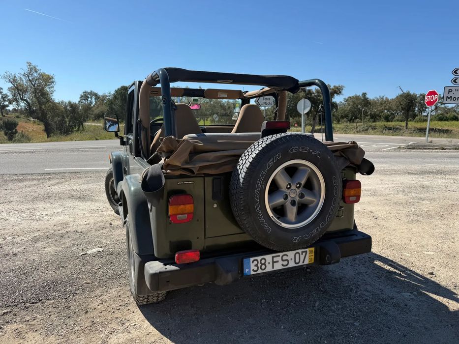 Jeep Wrangler 4.0 Auto Sahara
