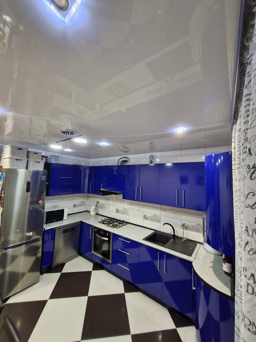 Продам квартиру в центрі м. Берестин Харківська область