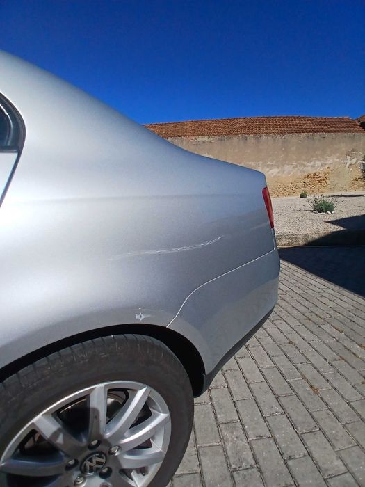 vendo VW Jetta 1.9tdi