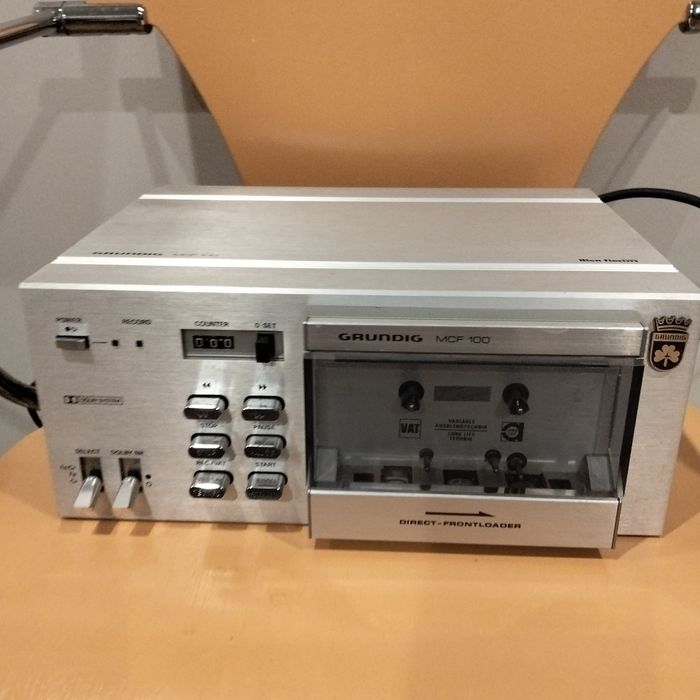 Dek Grundig MCF 100