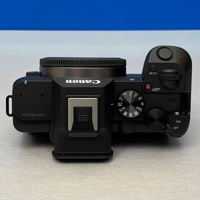 Canon EOS R8 Mark II (Corpo) - 24.2MP | NOVA | 3 ANOS DE GARANTIA