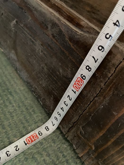 Продам ДЕРЕВЯННУЮ дверь