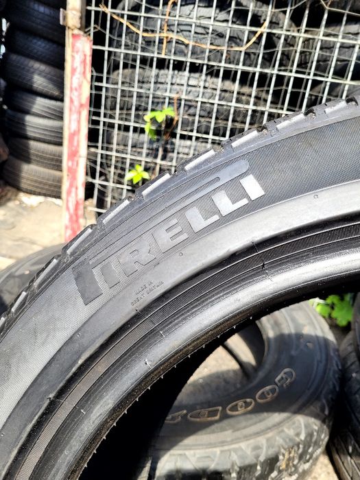 275 45 21 Pirelli