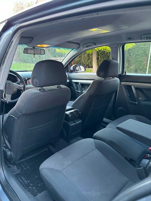 auto Opel signum