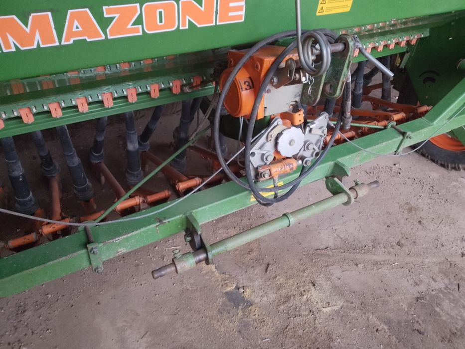 Siewnik Amazone D8-30 SUPER