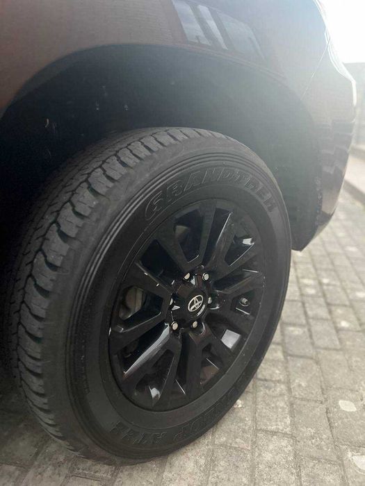 Toyota Land Cruiser Prado 2023 VIN JTEBR3FJ90K297382 фото оголошення 8 з 24