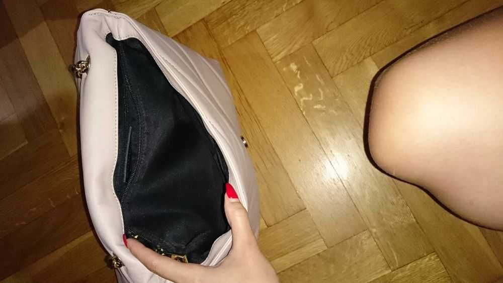 Torebka pudrowy róż