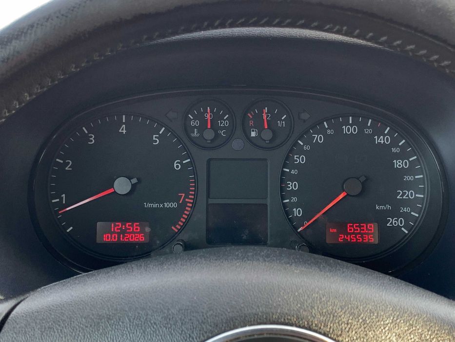 Audi A3 2002 1.6 бензин