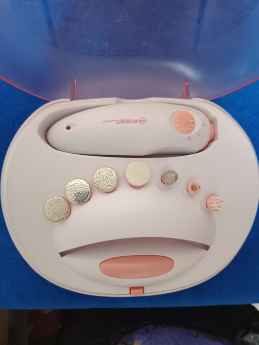 Маникюрный набор FIRST austria