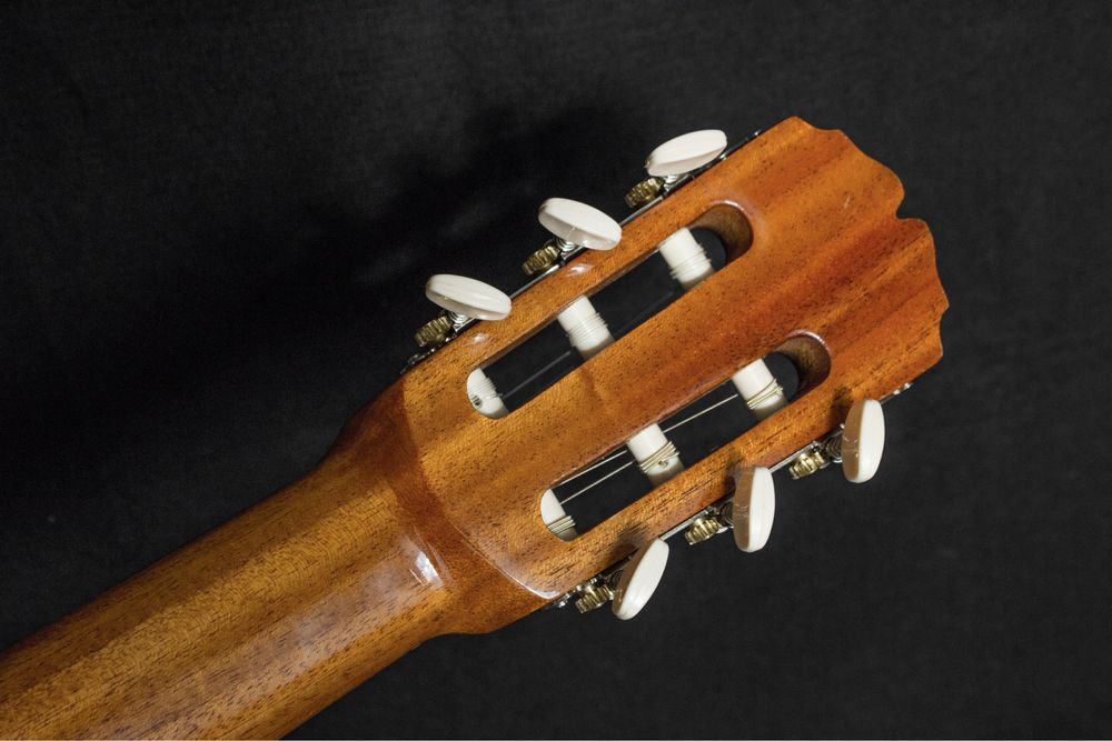 Hiszpańska Gitara Klasyczna Juan Salvador Modelo 7 + pokrowiec