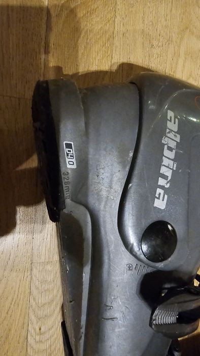 Buty narciarskie ALPINA