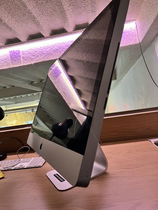 IMac 2011 року Аймак