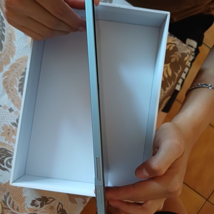 Планшет  Планшет