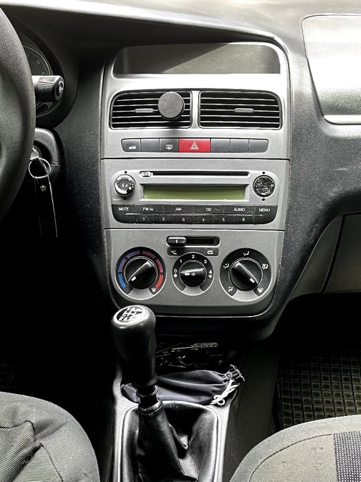 Продам авто Fiat Linea 1.4 turbo 2009г.в