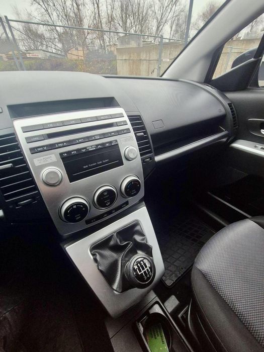 Продам Мазда 5 в хорошому стані