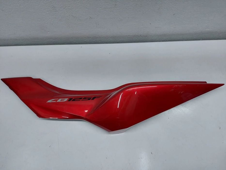 Owiewka lewa ogon Honda CB125F
